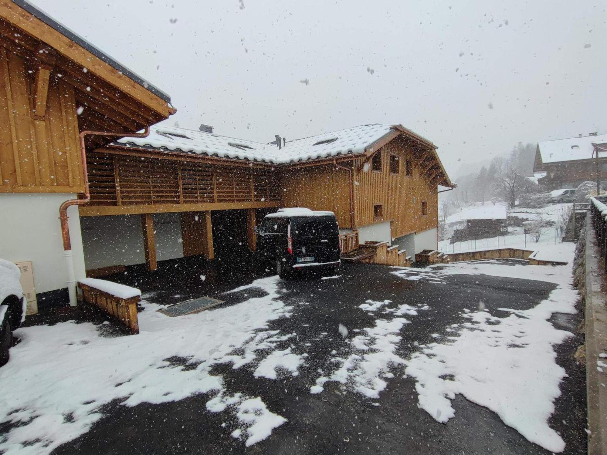 Appartement Familial Neuf Pres Du Village, 3 Chambres, Balcon Sud, Parking, Proche Ski-Bus, Samoens - Fr-1-642-80 ภายนอก รูปภาพ